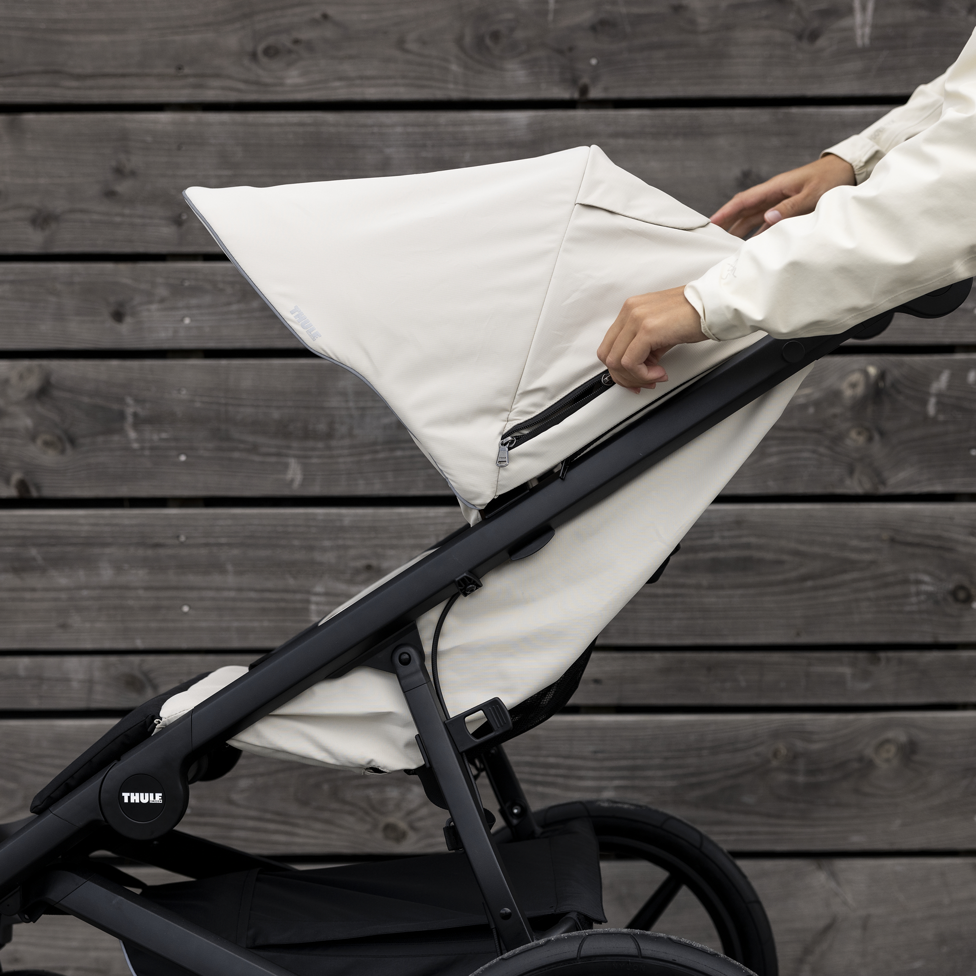 THULE Urban Glide 4-wheel