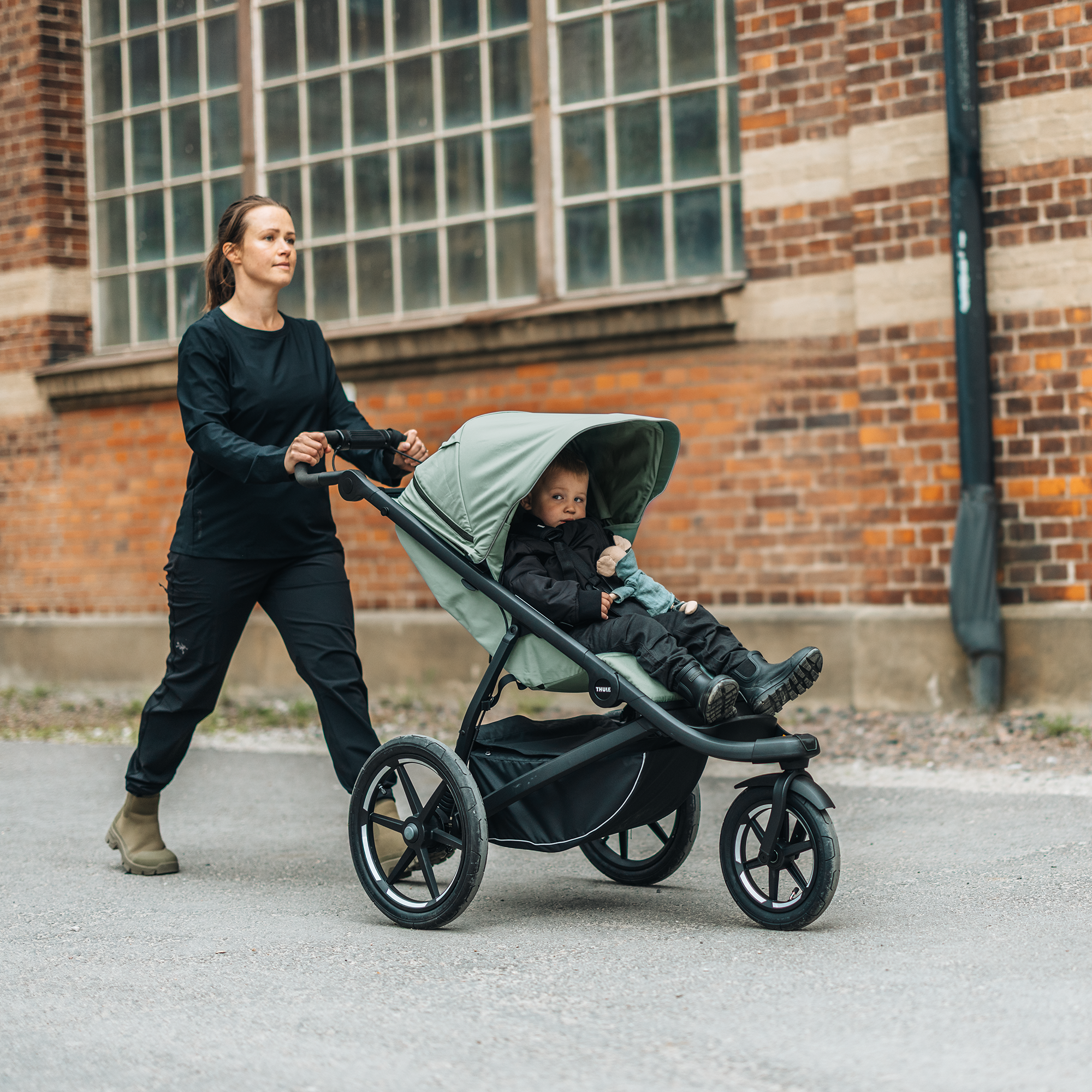 THULE Urban Glide 3 Mist Green