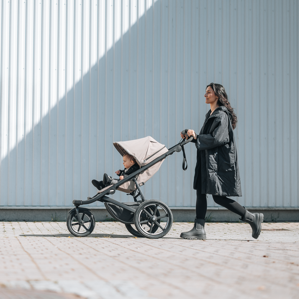 THULE Urban Glide 4-wheel Tinted Taupe