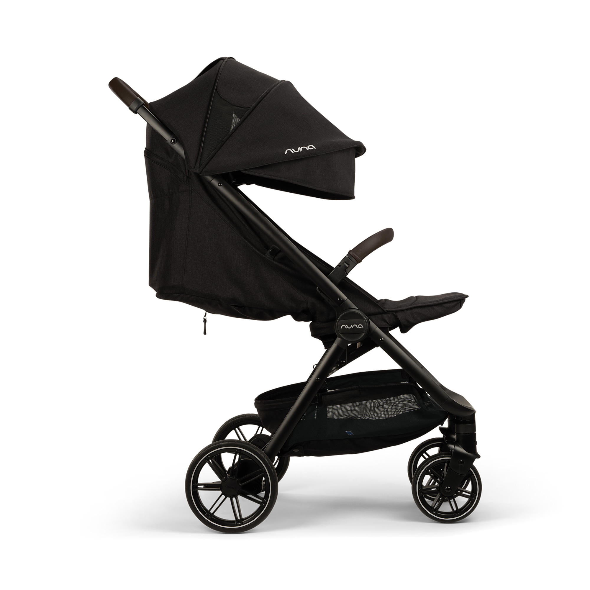 nuna TRVL lx Caviar