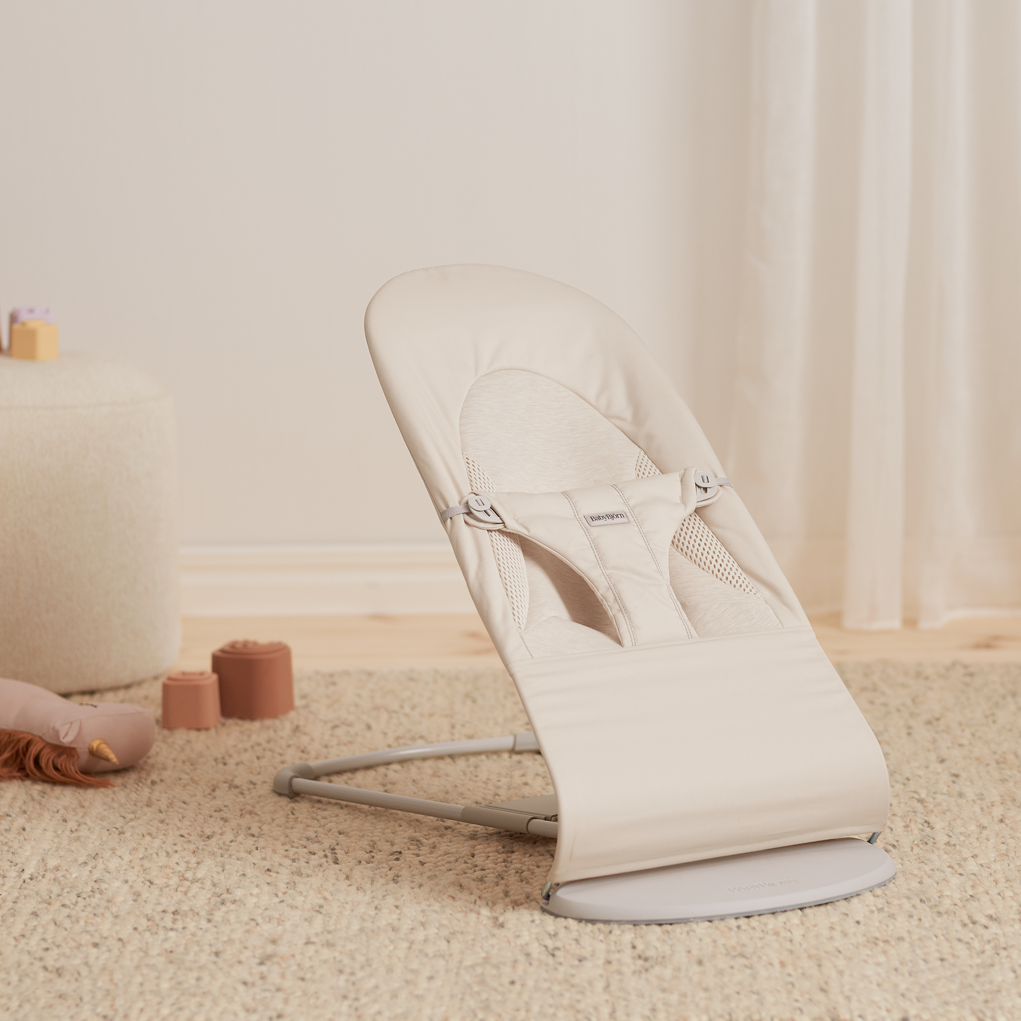 BABYBJÖRN Babywippe Balance Soft Beige