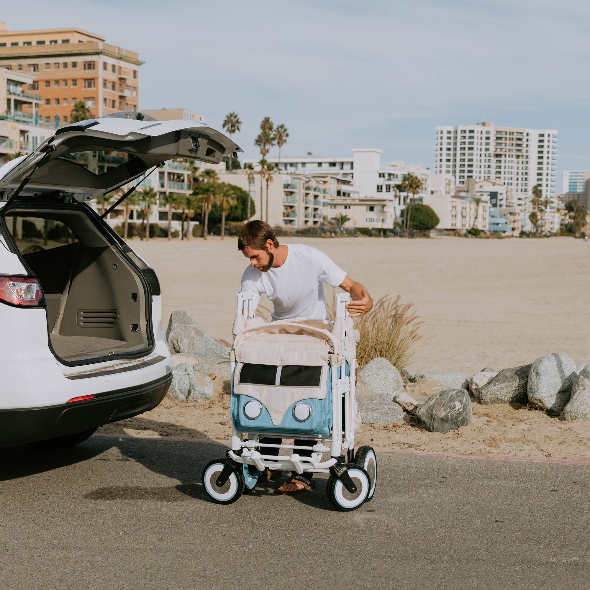 WONDERFOLD VW4 Kindervan Bondi Beach