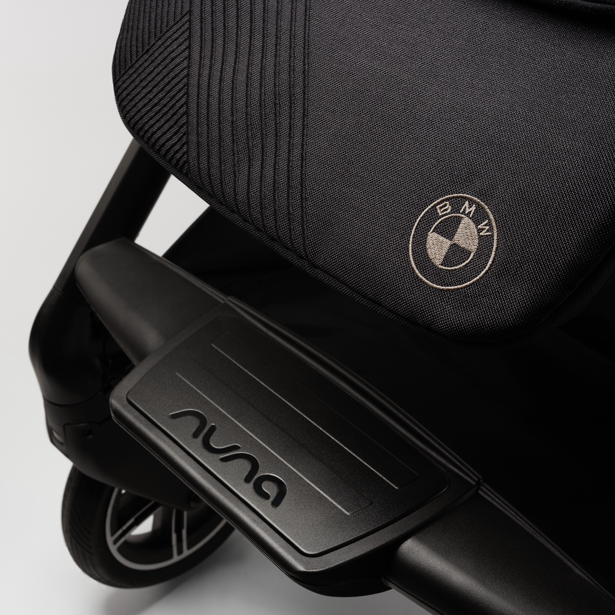 nuna MIXX next Element BMW Kollektion