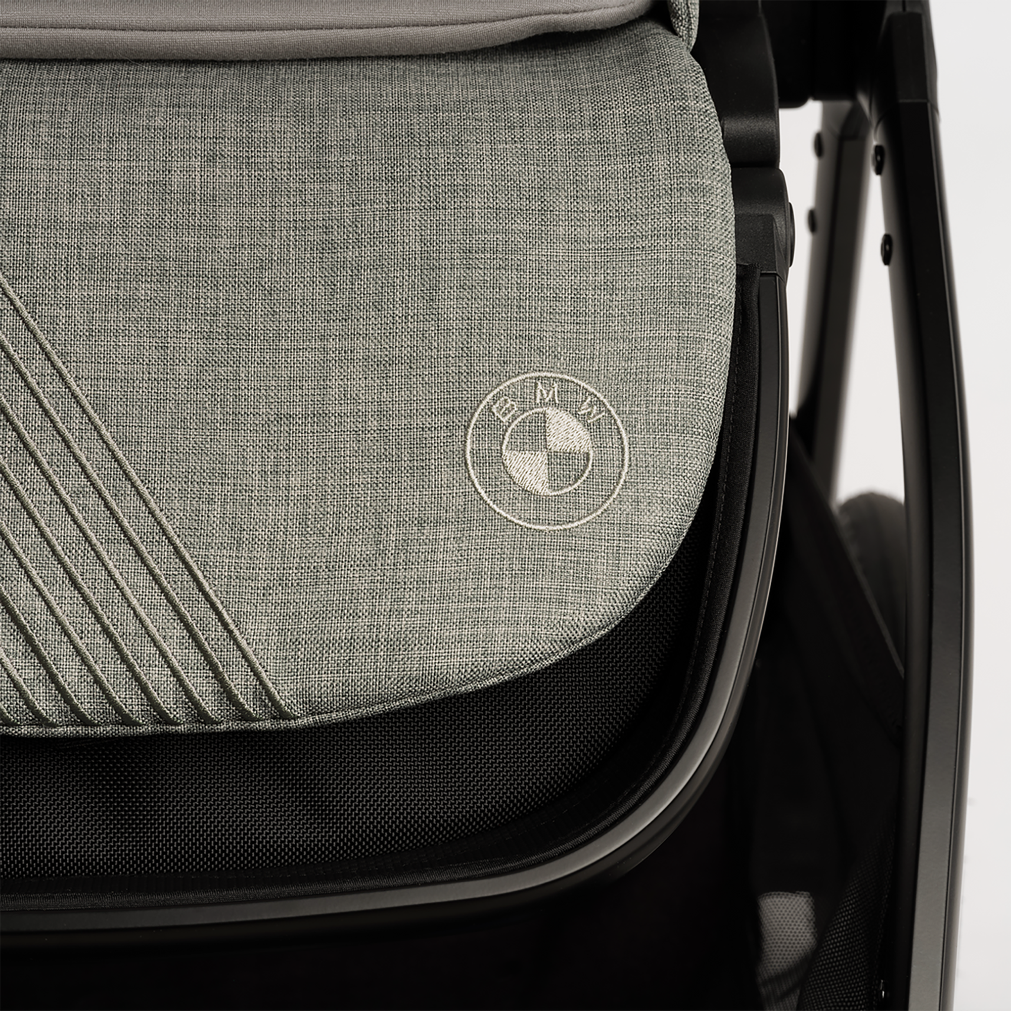 nuna TRIV next Graphene BMW Kollektion