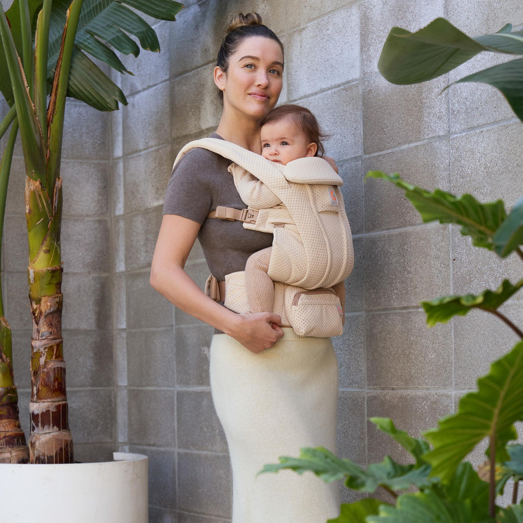ERGObaby Omni Deluxe Mesh