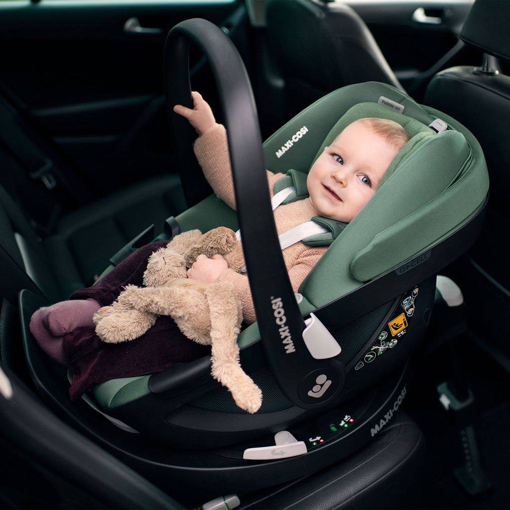 MAXI-COSI Set Pebble 360 i-Size Essential