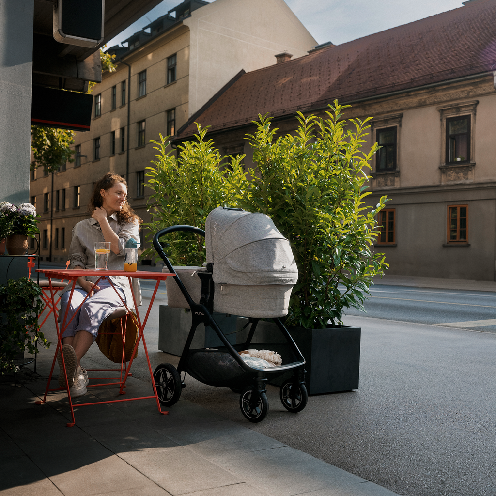 nuna Set TRIV next mit Wanne LYTL Graphene x BMW Kollektion